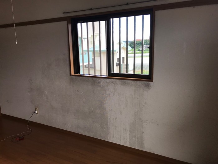 壁紙美ら染色 施工前